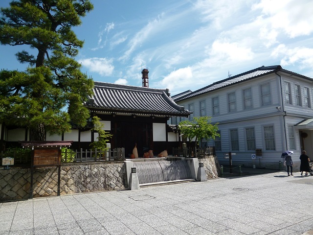 賀茂鶴酒造本社・醸造蔵